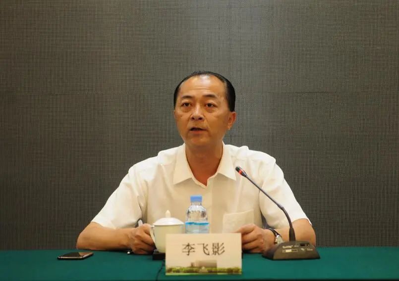 查1.jpg