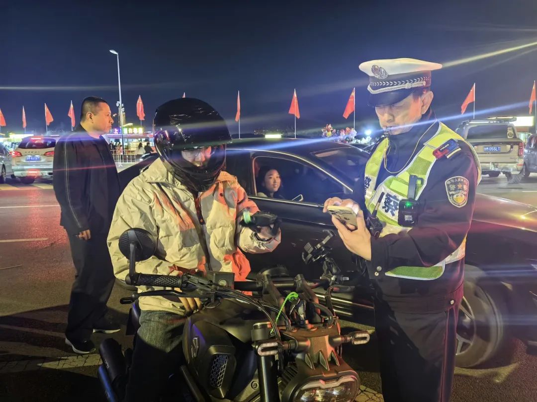 炸街3.jpg